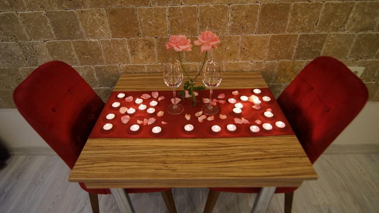 Castle Nolana Hotel Geredeli Екстериор снимка